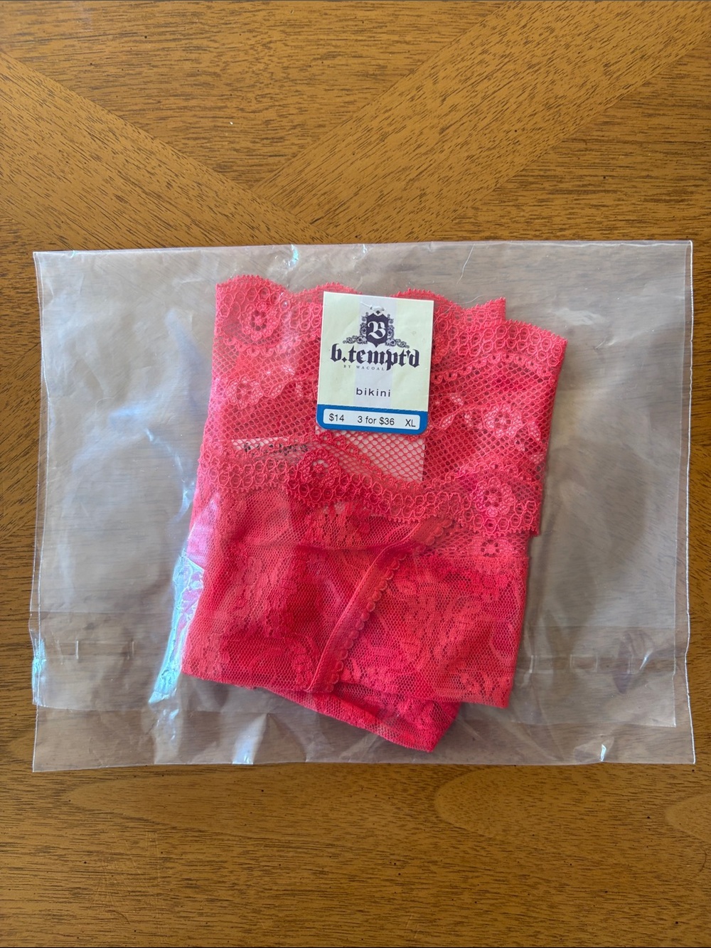 Women’s Cheeky Lace Bikini Panties